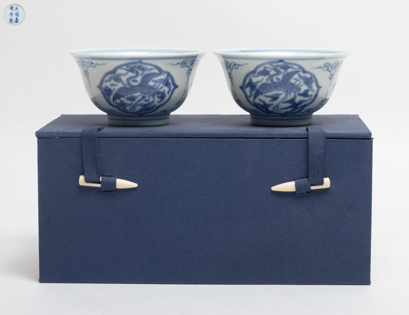 Two Chinese Blue & White Porcelain Tea Cups (1 of 13)