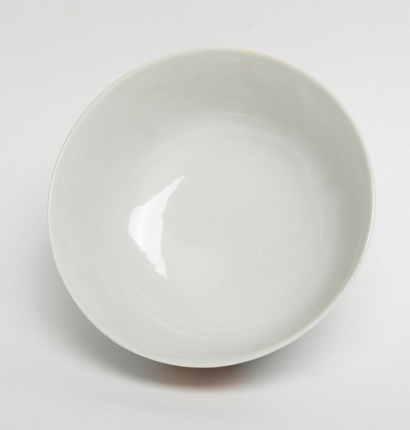 Two Chinese Export Porcelain Bowls - 3