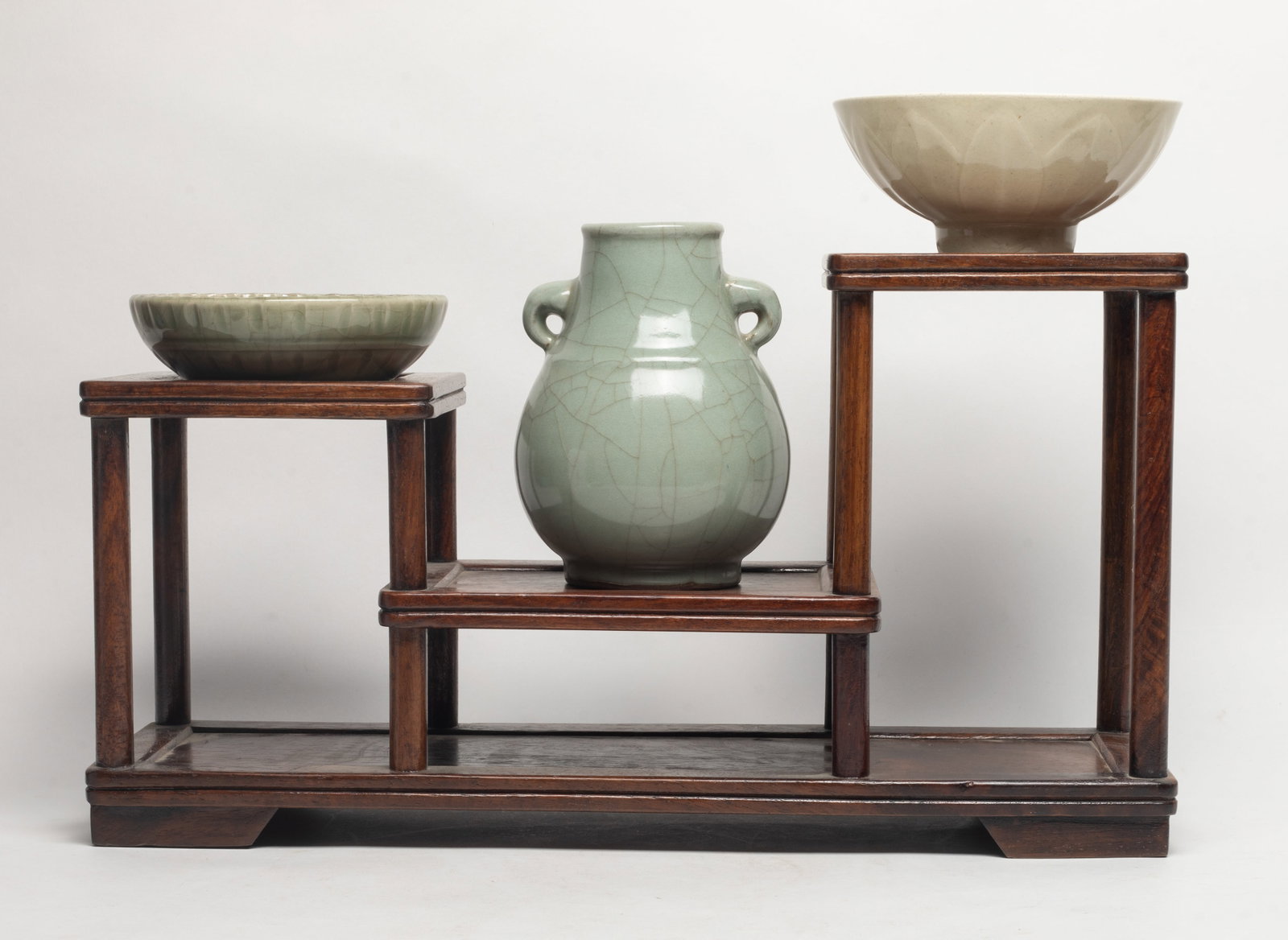 Set Chinese Export Porcelain Wares w/ Wood Stand: Including a celadon glazed porcelain vase, a celadon glazed plate and a creamy glazed bowl, with wood display stand. Approx. 6.1*4.6 inch (vase size).