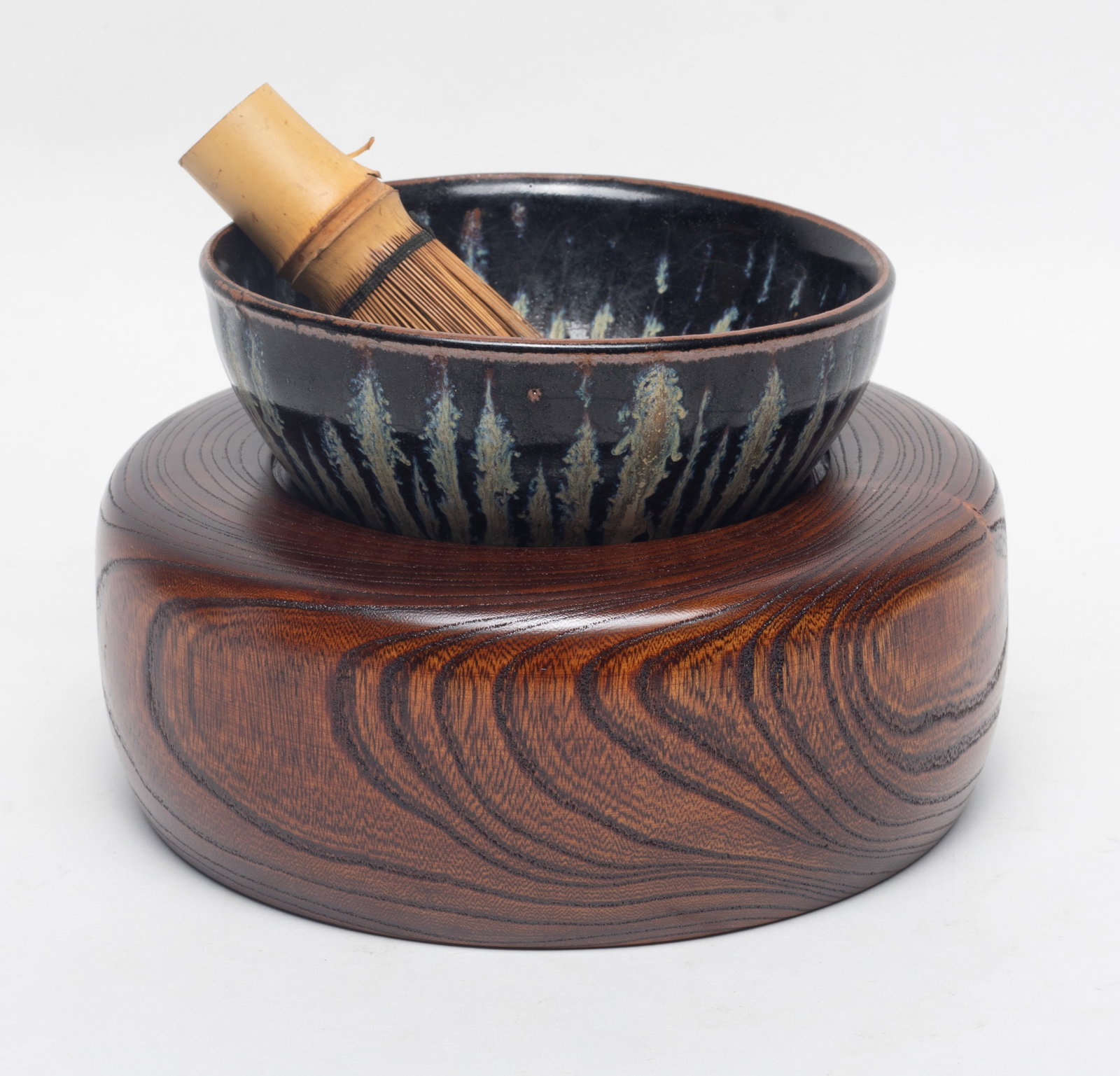 Rare Chinese Jian Porcelain Tea Bowl: Chinese Jian type glazed porcelain tea bowl, with whisk brush and large stand. Approx. 5.2*2.9 inch (bowl size).