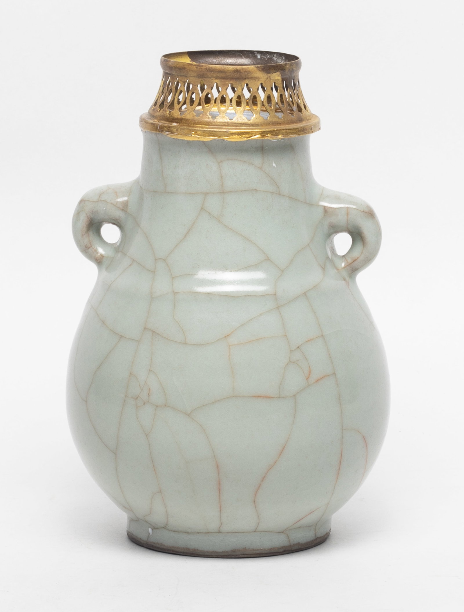 Estate Chinese Export Porcelain Vase (1 of 11)