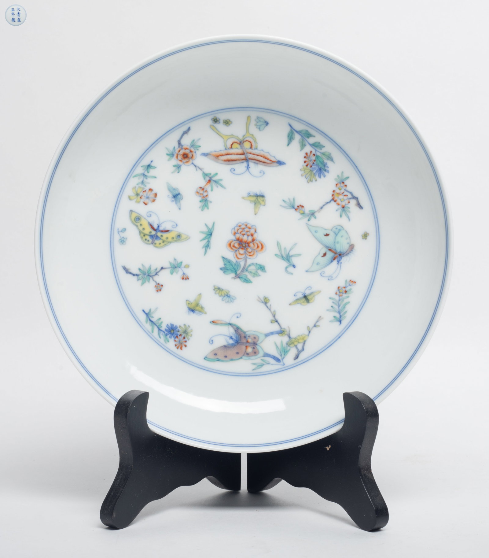 Estate Chinese Douchai Porcelain Plate w/ Stand