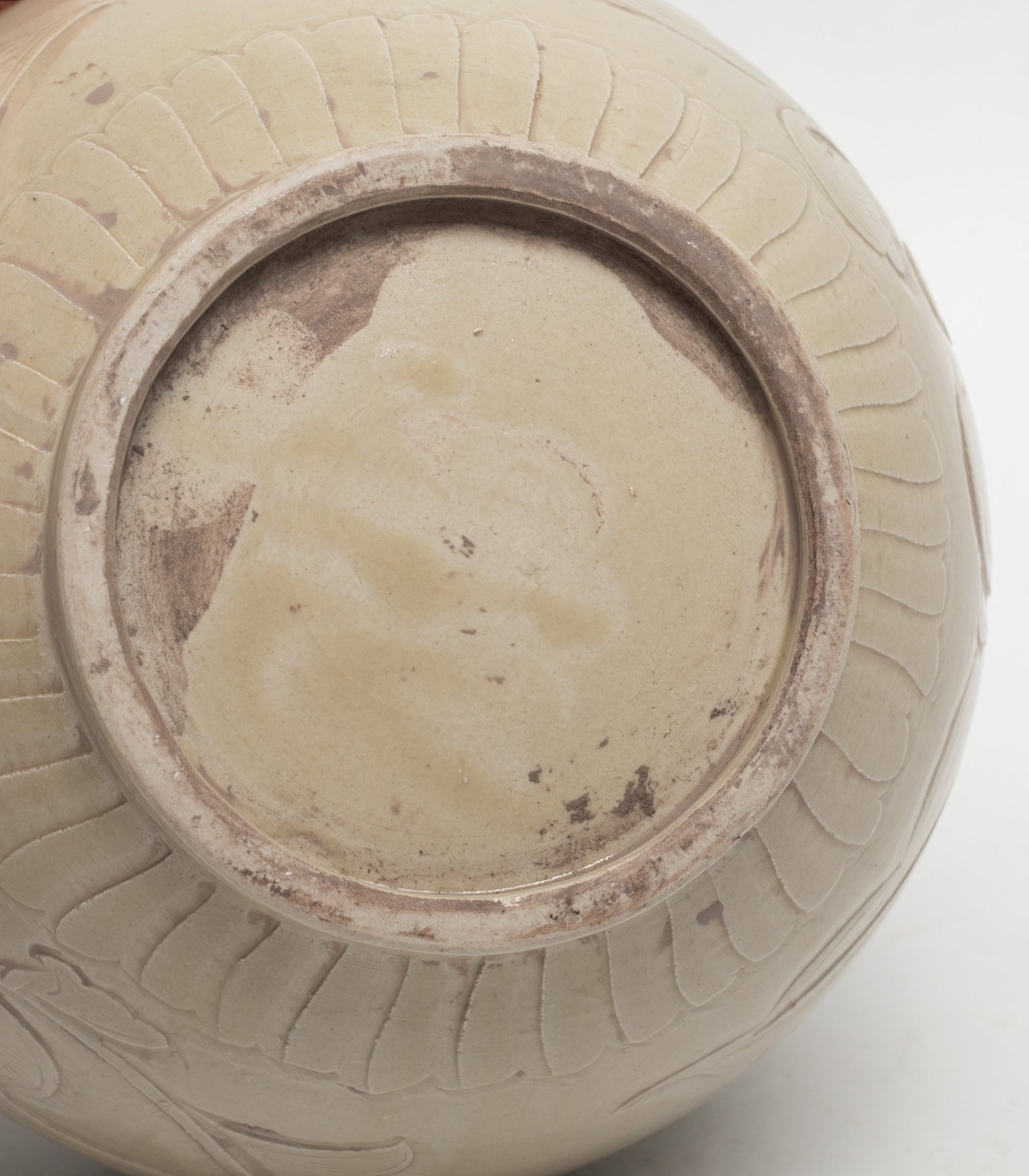 Chinese Export Ding Ware Porcelain Pot - 15