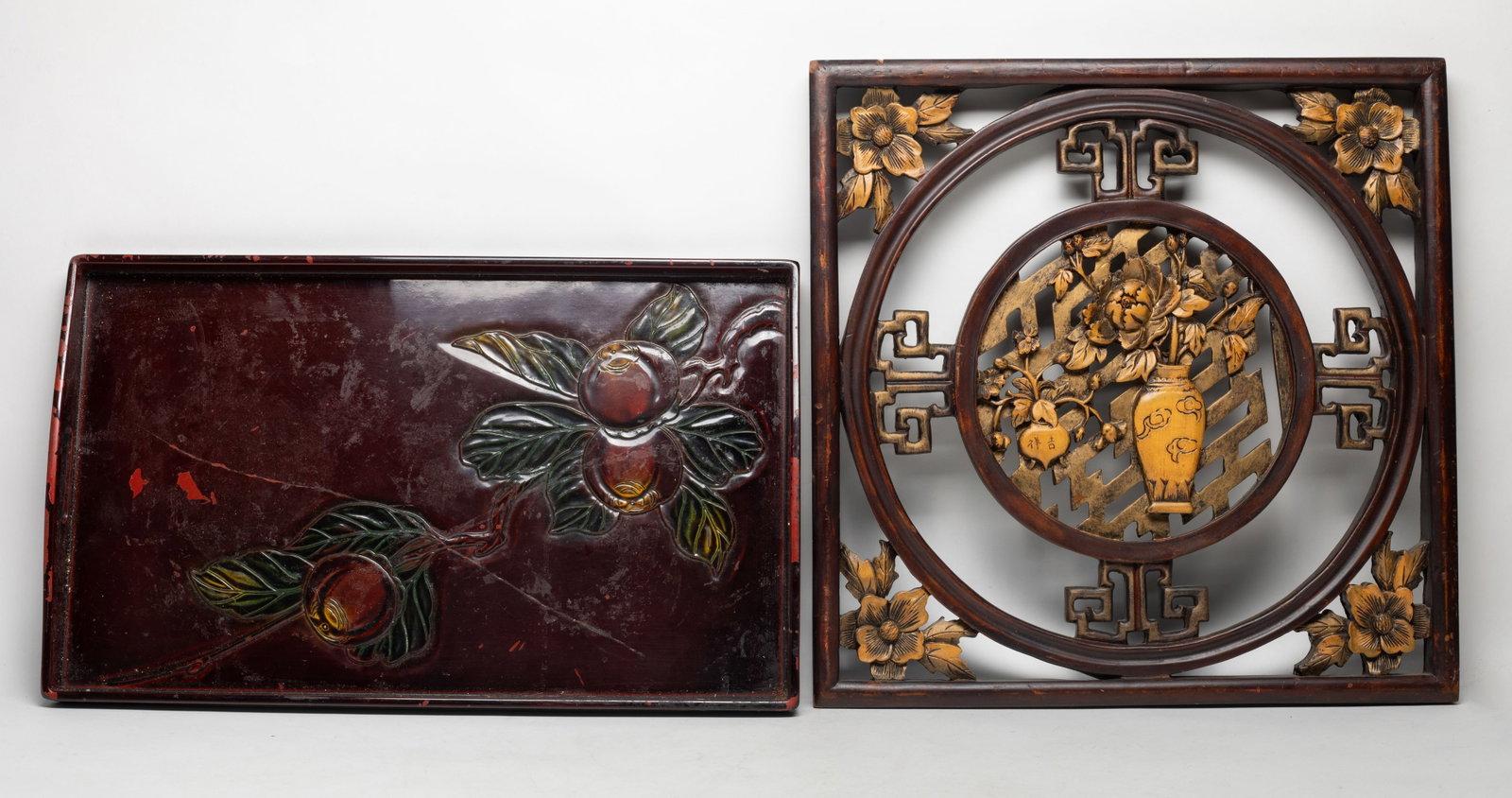 Chinese Wood Hanging Plaque, Tray: Chinese wood openwork hanging plaque and tray. Approx. 16.8*16.8 inch (plaque size).