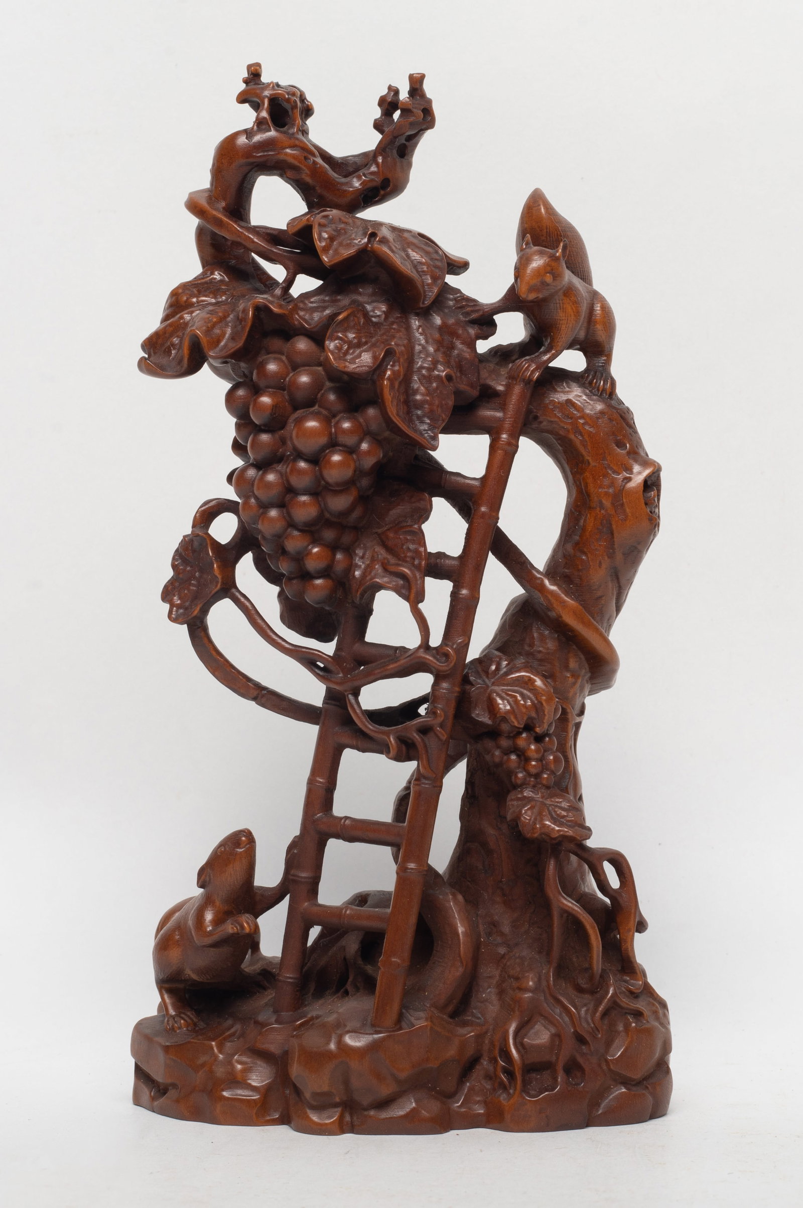 Collectible Chinese Export Wood Sculpture (1 of 11)