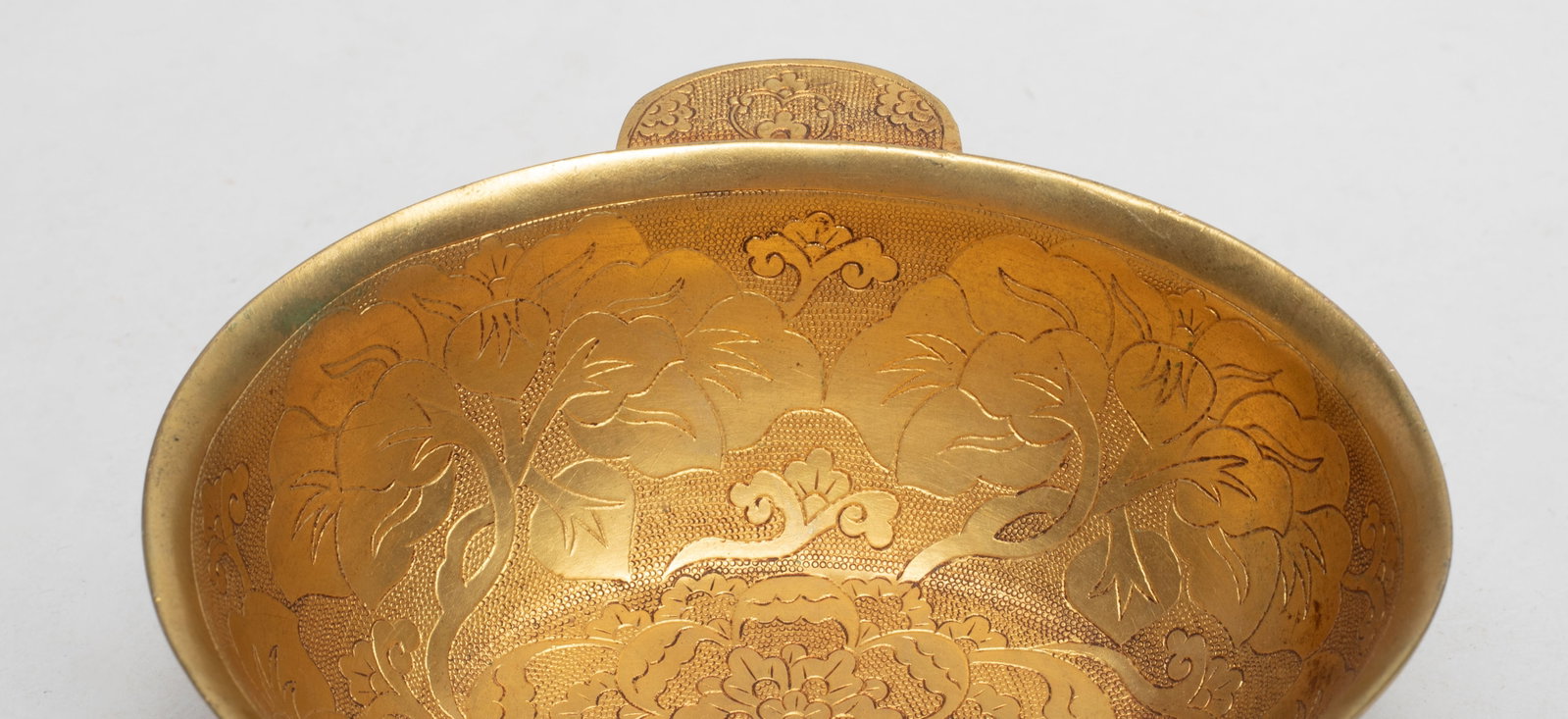 Two Chinese Export Bronze Cups - 3