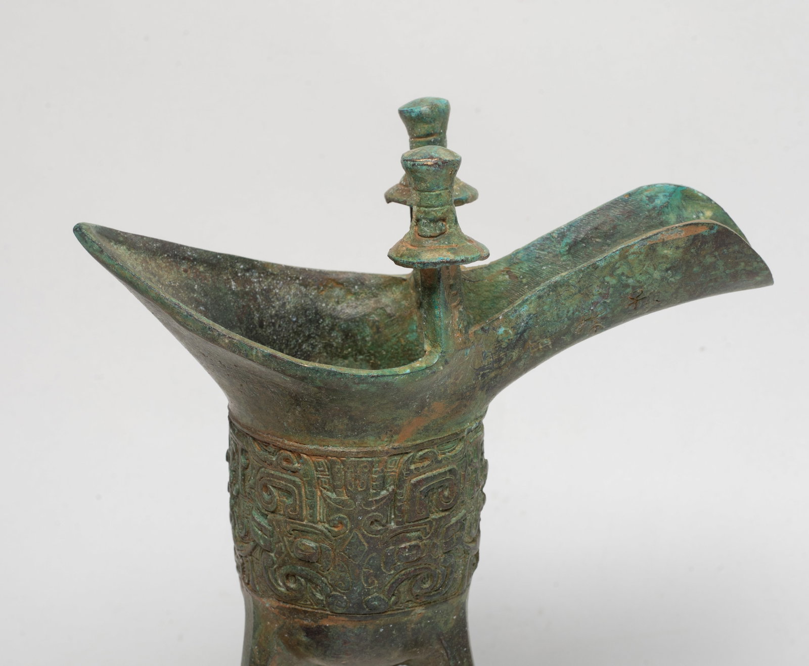 Two Chinese Export Bronze Cups - 8