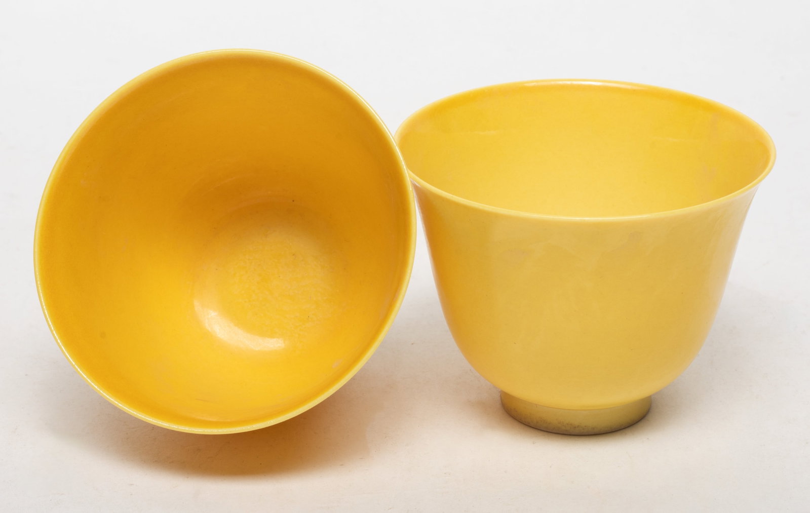 Two Chinese Eggshell Porcelain Tea Cups - 3