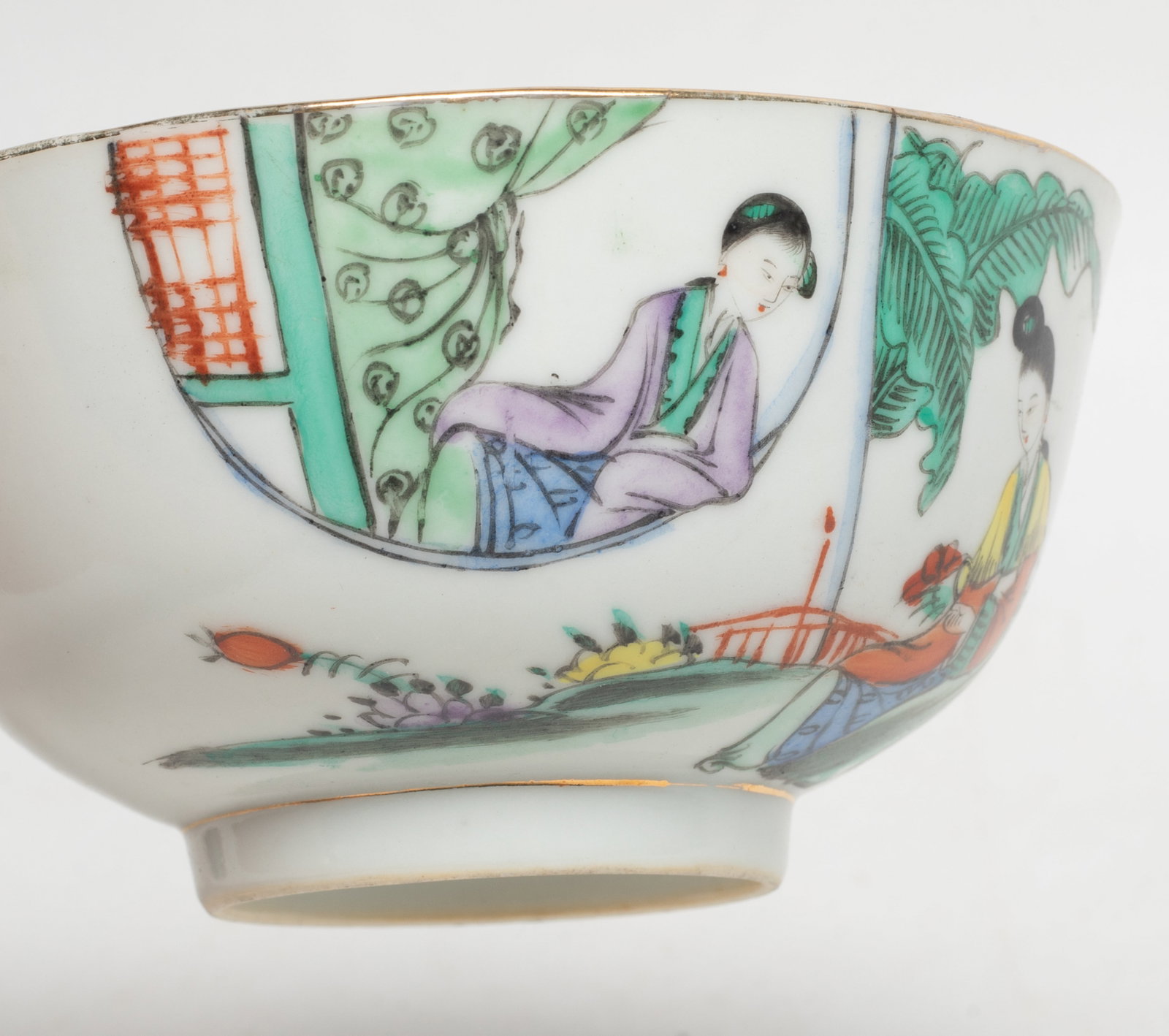 Two Chinese Export Porcelain Cups - 13