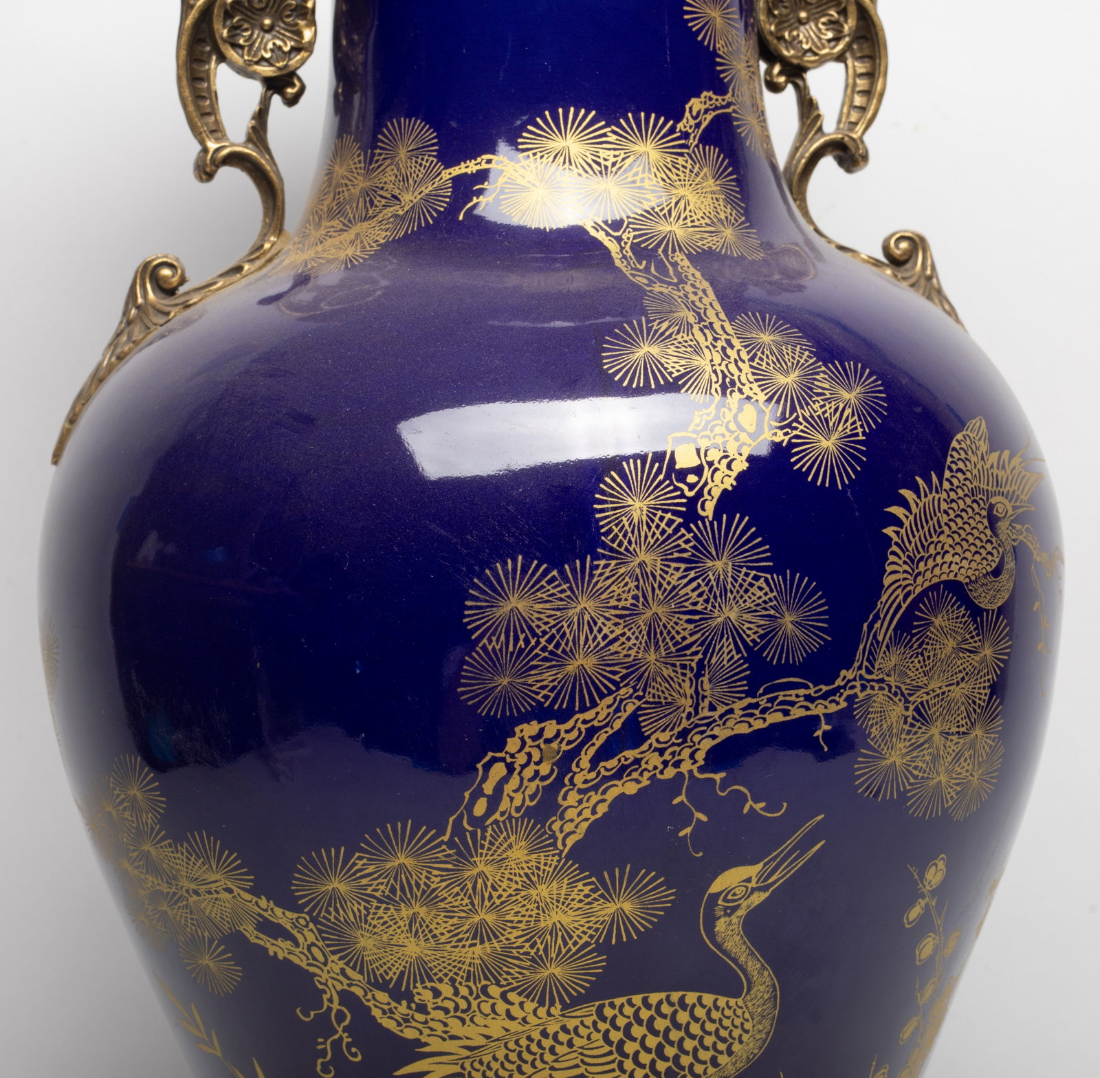 Tall Chinese Export Porcelain Vase - 4