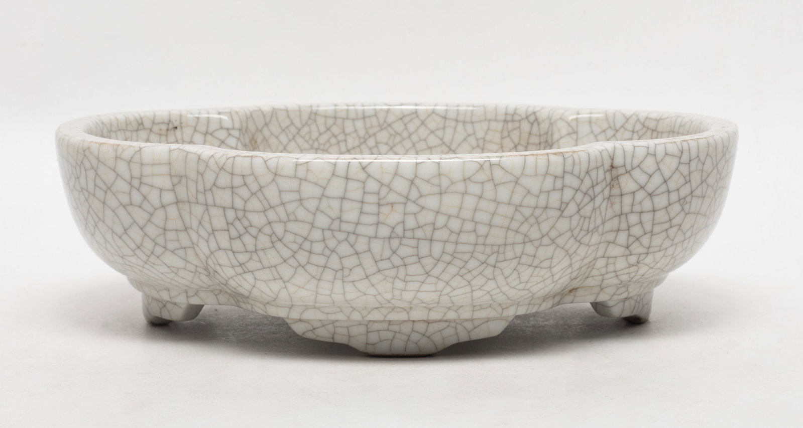 Chinese Crackled Glazed Porcelain Brush Washer (1 of 11)