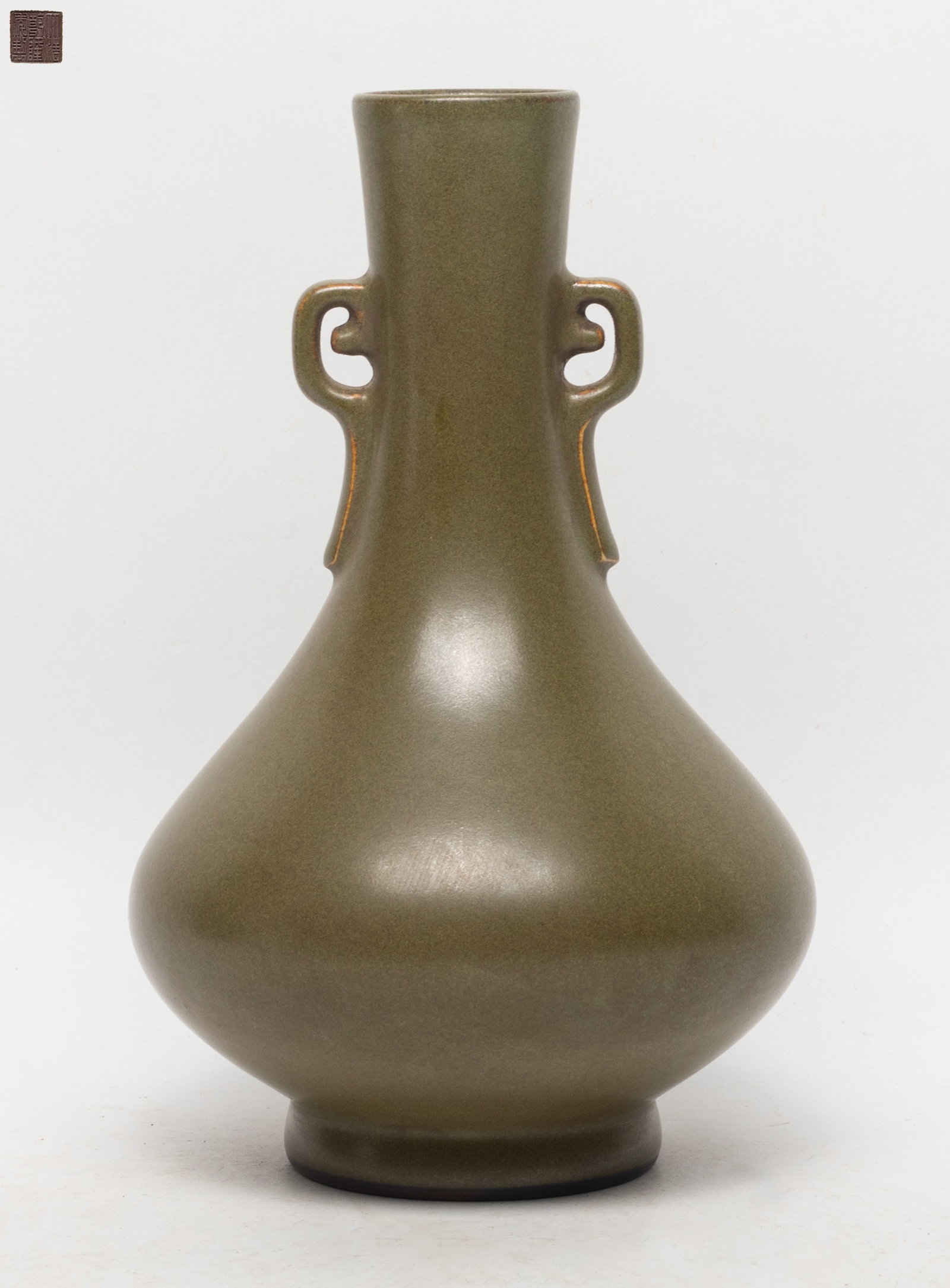 Chinese Tea Dust Glazed Porcelain Vase: Chinese tea dust glazed porcelain vase, incised six character mark on the bottom. Approx. 8*5 inch.