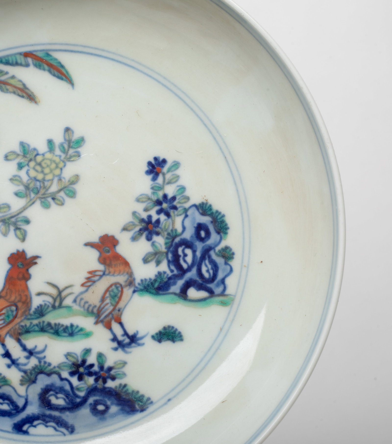 Two Chinese Export Porcelain Plates - 10