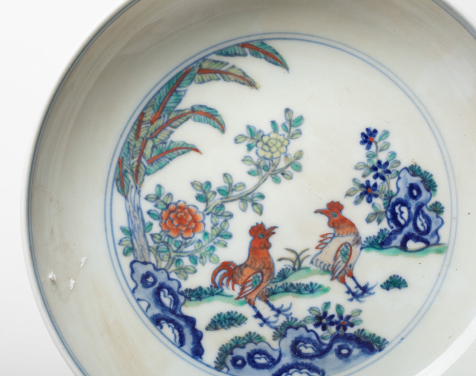 Two Chinese Export Porcelain Plates - 9