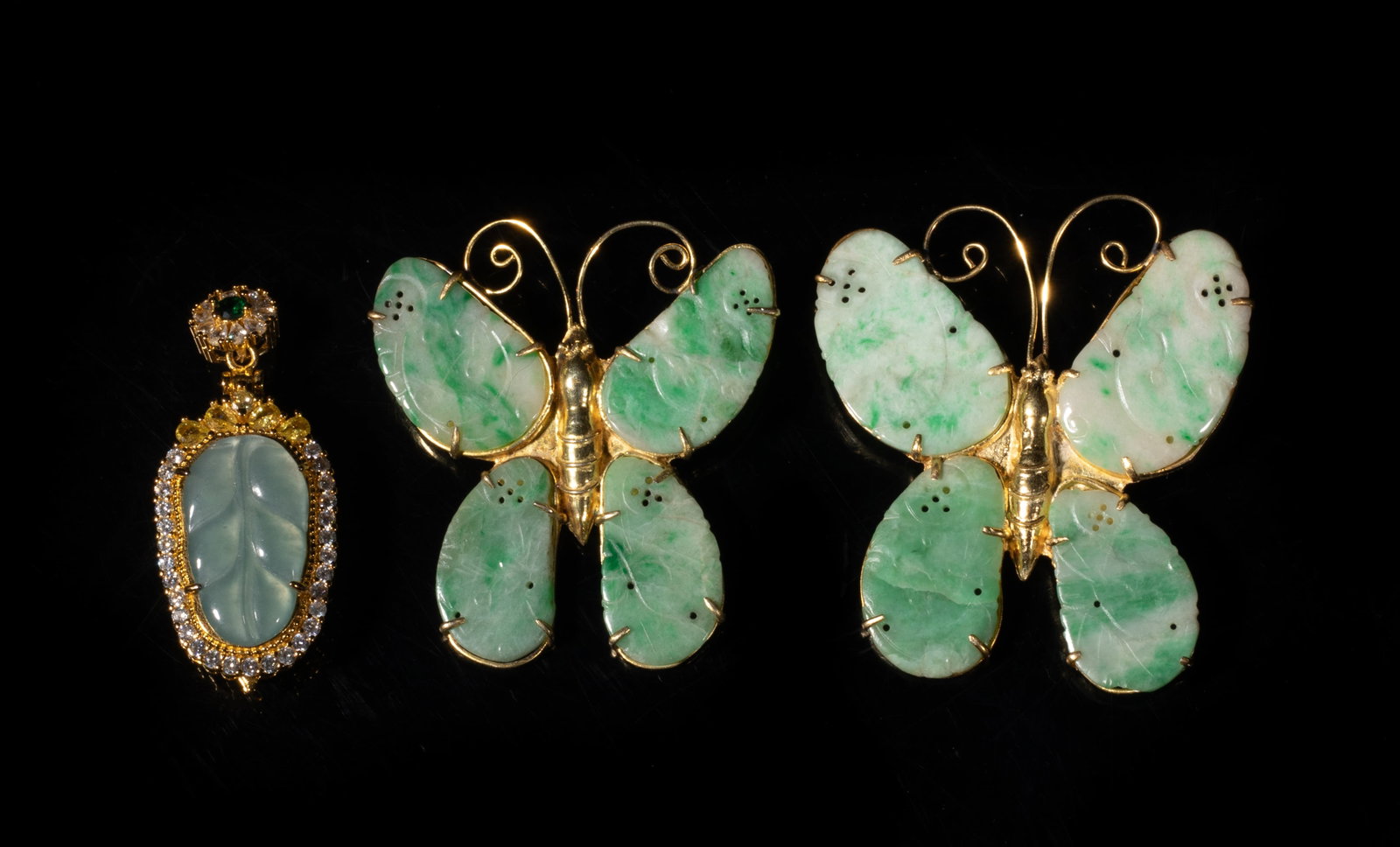 Chinese Jade, Gold on Silver Pendant, Brooches (1 of 12)