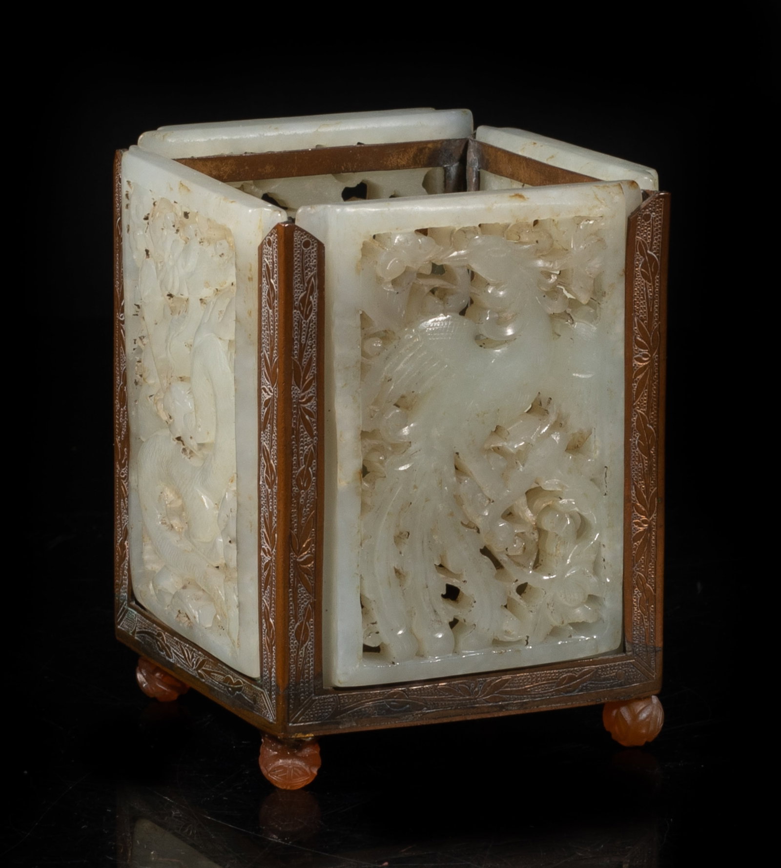 Estate Chinese Jade Pot (1 of 8)