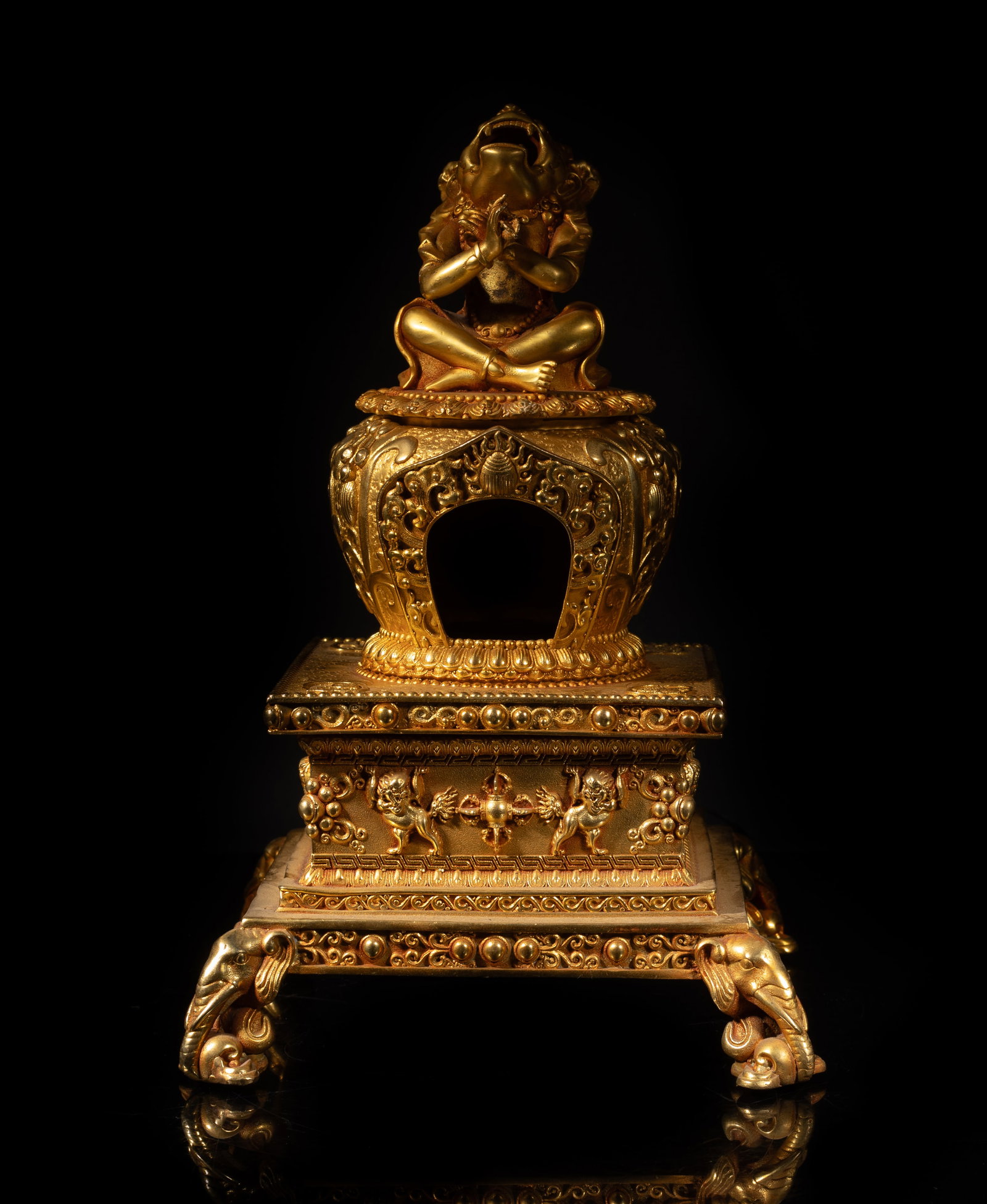 Chinese Export Gilt Sino-Tibetan Sculpture Censer: Chinese Sino-Tibetan gilt metal sculpture censer, cast with beasts and Buddhist symbols, the lid worked of seated Buddha form. Approx. 11.2*7.5*7.5 inch.