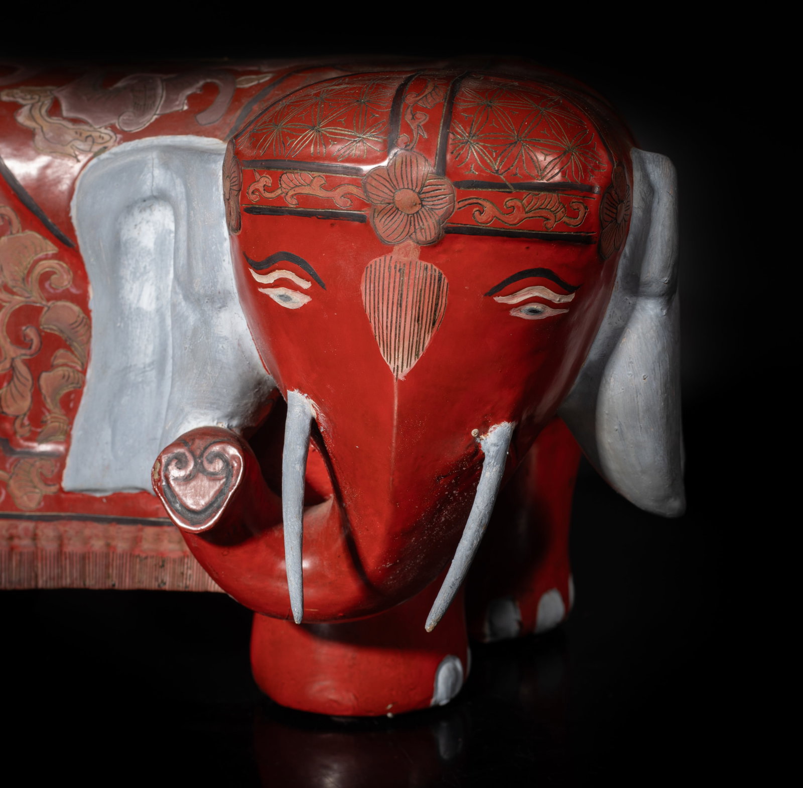 Two Chinese Lacquer Elephant - 3