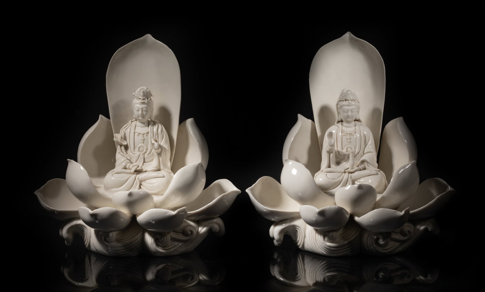 Two Chinese Blank De Porcelain Buddha (1 of 11)