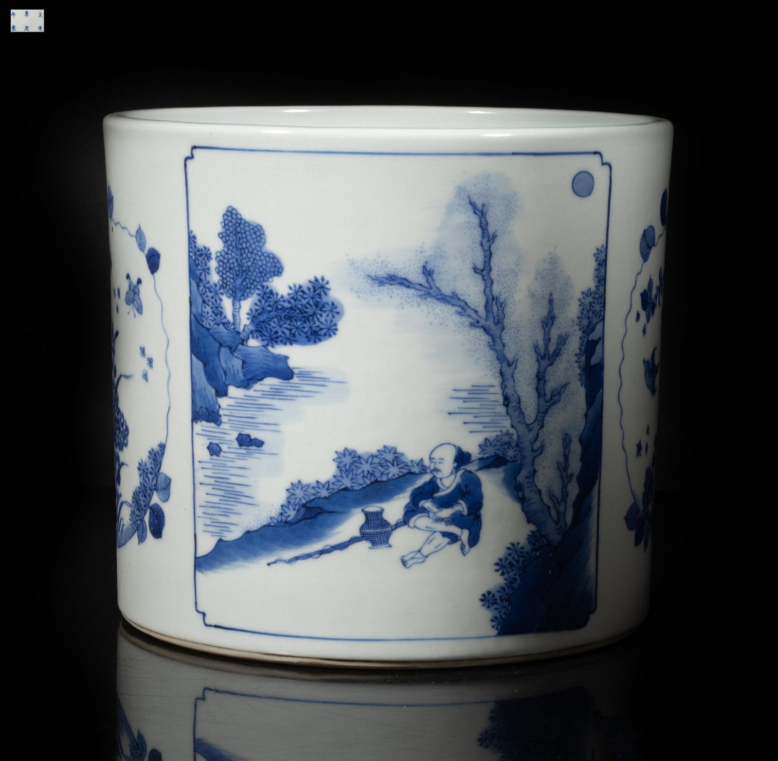 Chinese Export Blue & White Porcelain Brush Pot (1 of 9)