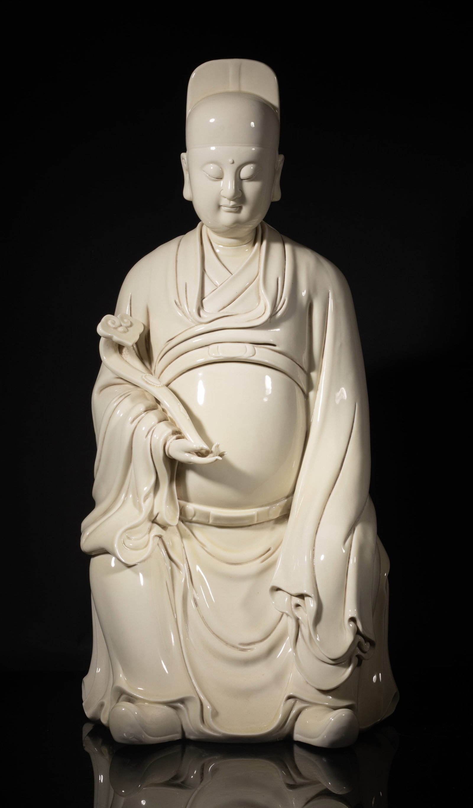 Large Chinese Blank De Porcelain Sculpture (1 of 11)