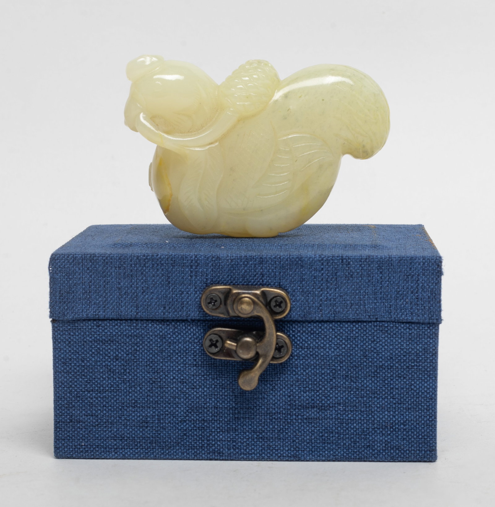 Chinese Russet White Jade Bird (1 of 12)