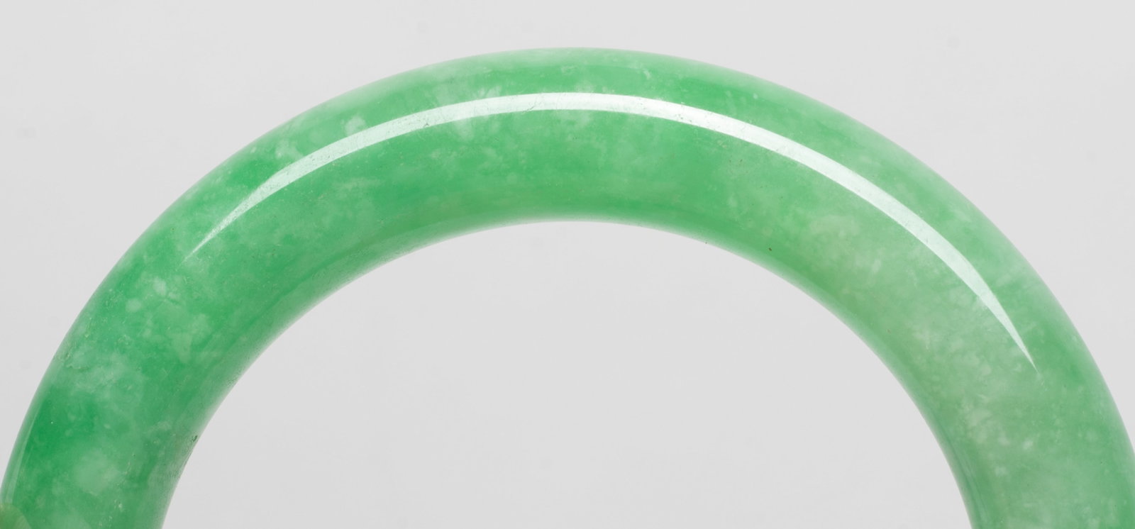 Two Chinese Export Jade Bangles - 8