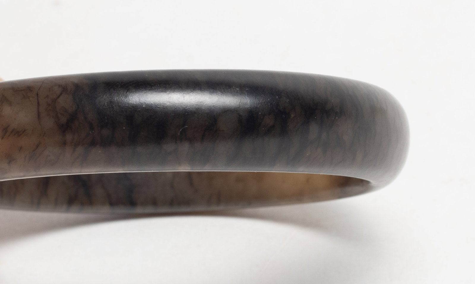 Two Chinese Jade Carved Bangles - 7
