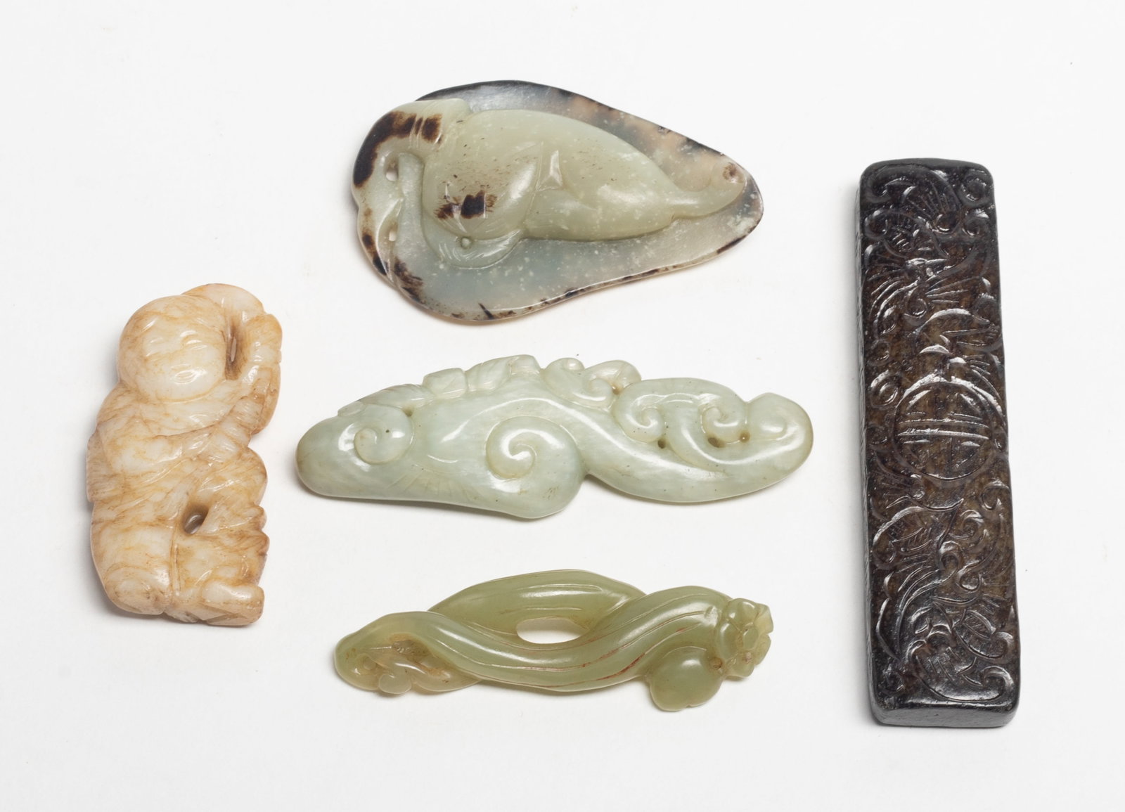 Set Chinese Export Jade Carved Pendants (1 of 11)