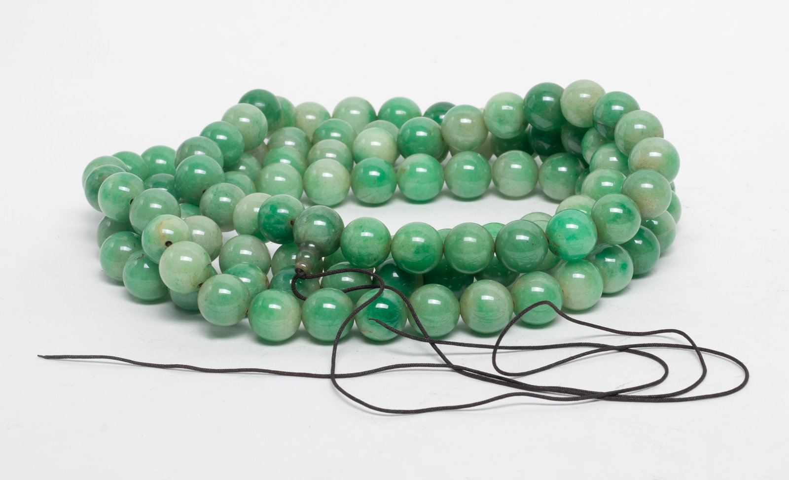 Chinese Colored Stone Carved Prayer Beads: Chinese colored stone carved prayer beads. Approx. 0.55 inch diameter (bead)