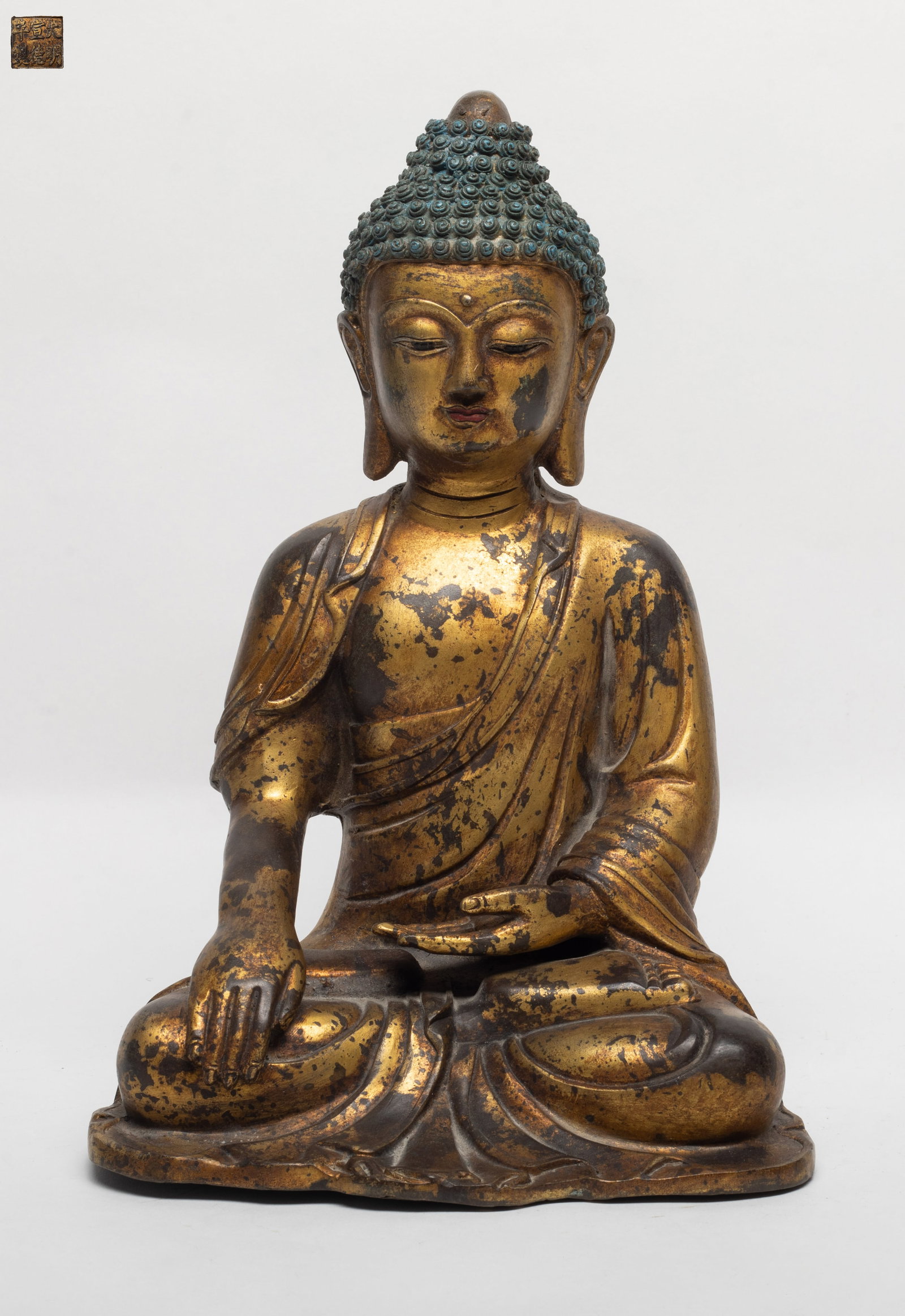 Heavy Chinese Gilt Bronze Buddha (1 of 11)