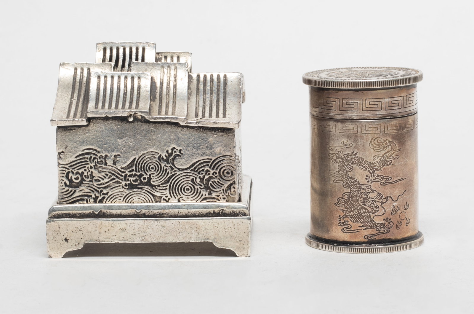 Chinese Export Metal Ink Box, Censer: Chinese metal ink box, and censer of sea wave form, marked four characters to base. Approx. 2.6*2.6*2.6 inch (censer size).