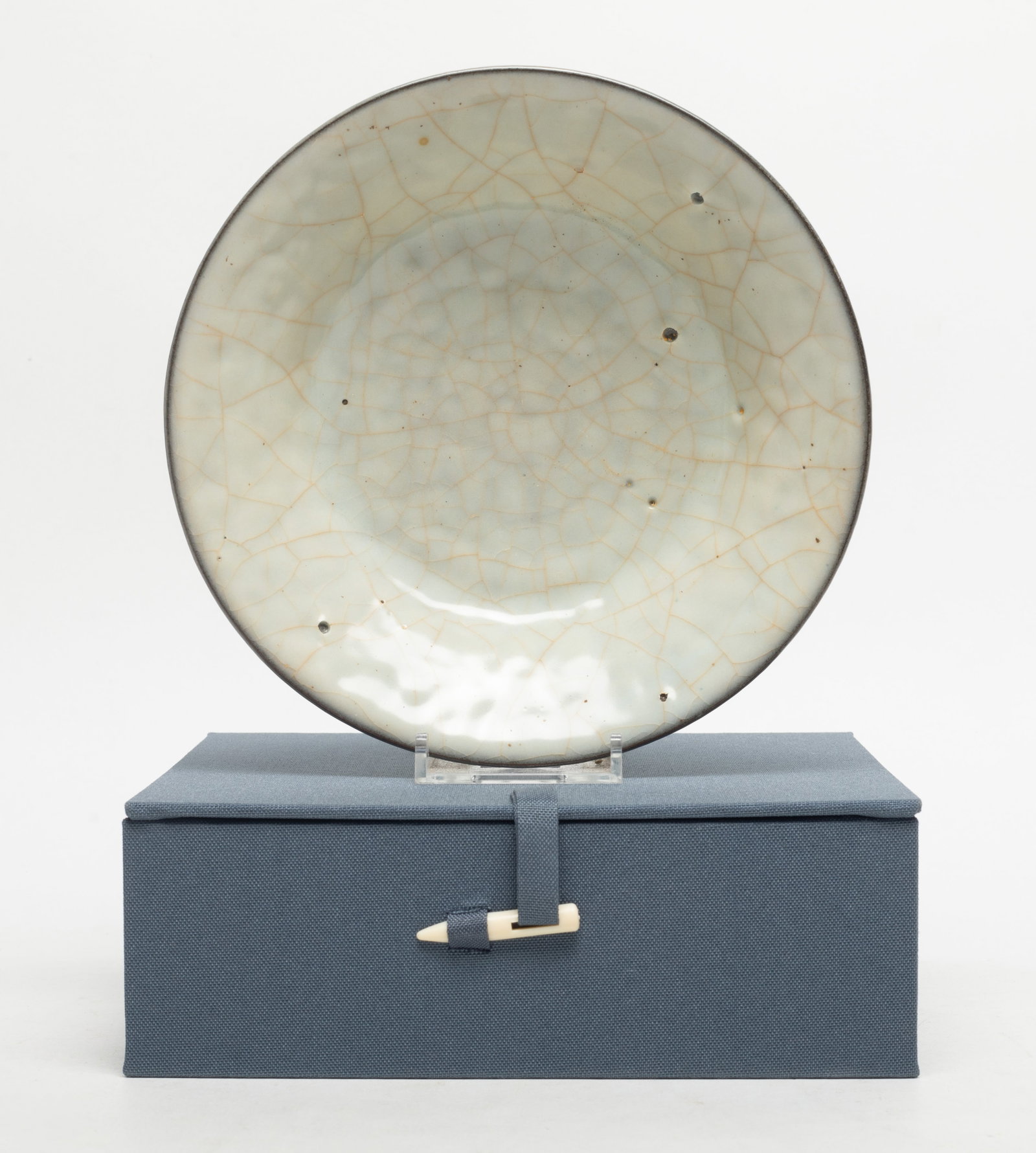 Chinese Crackle Glazed Porcelain Deep Dish (1 of 7)