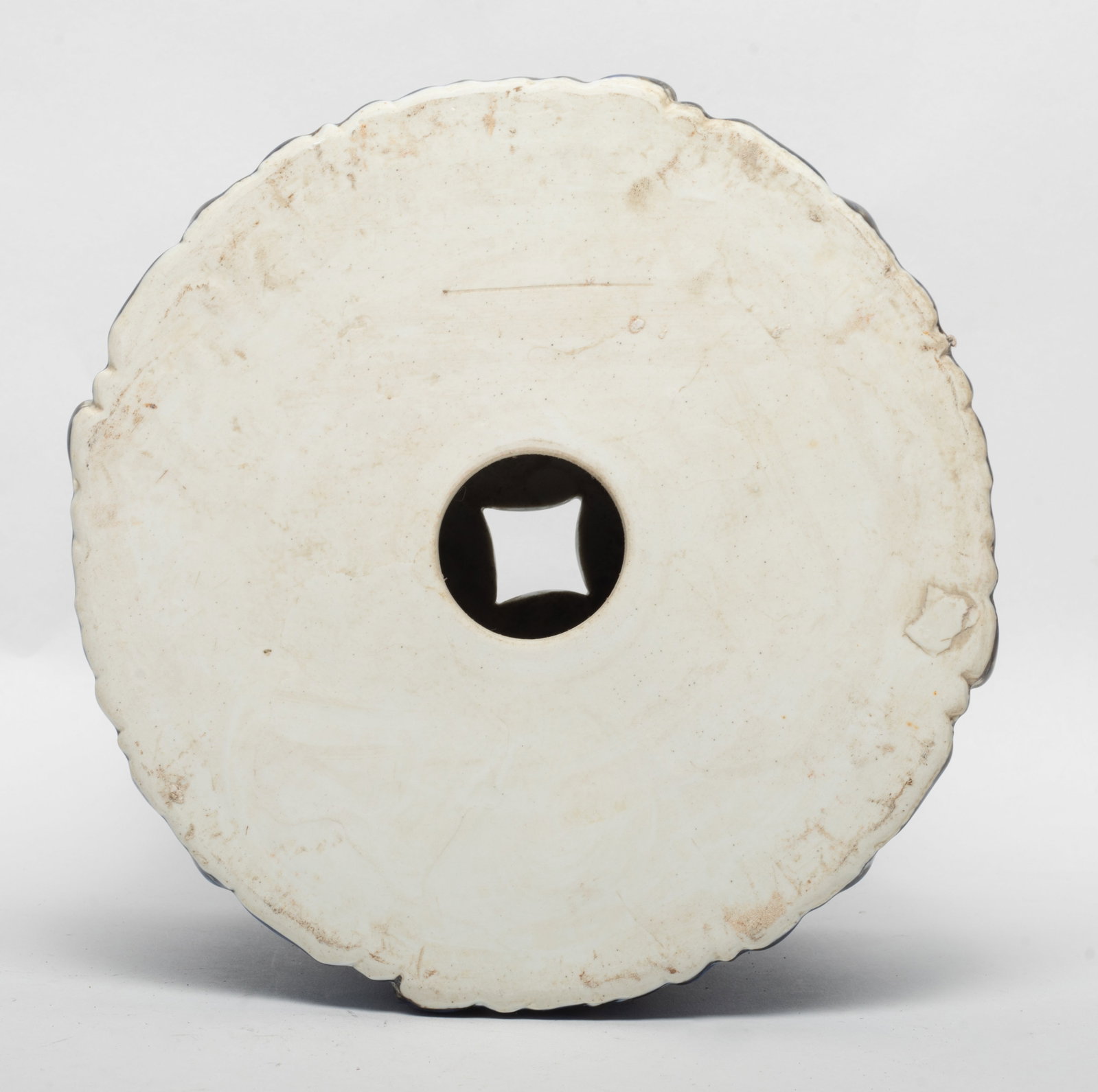 Large Chinese Export Porcelain Base - 8