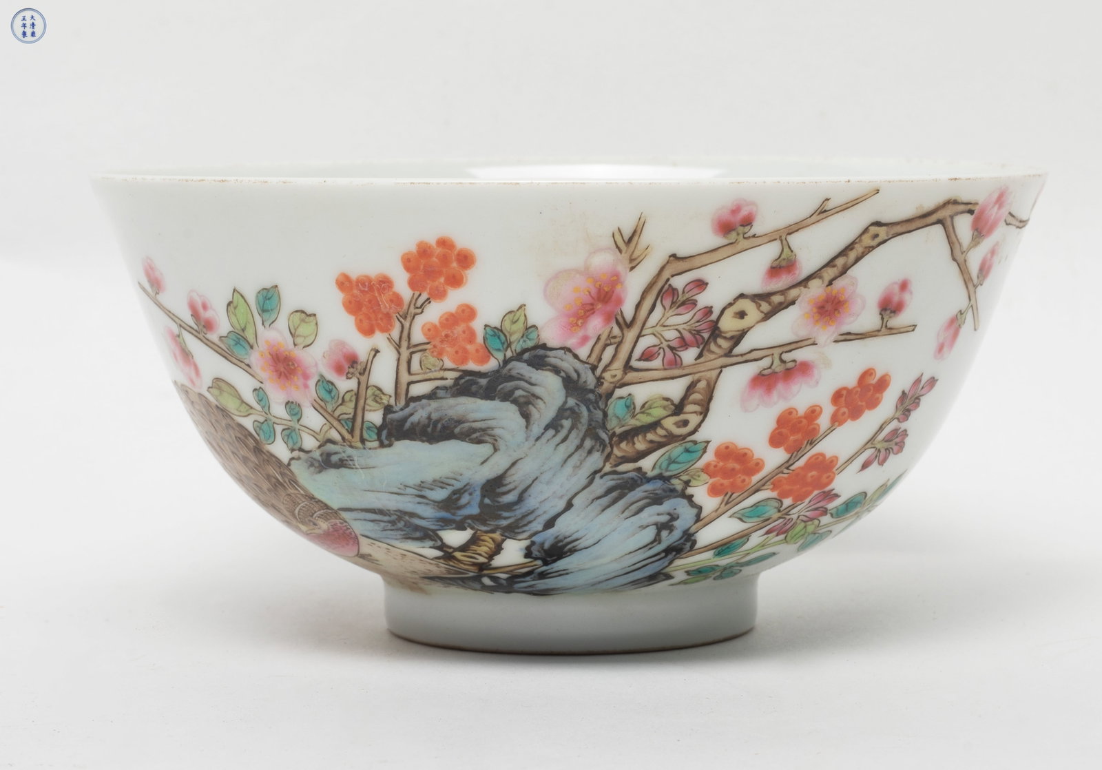 Chinese Export Porcelain Bowl: The rounded sides rising from a straight foot to a gently flaring rim, painted to the exterior with quail pattern, the base inscribed with a six character mark within a double circle. Approx. 5.5*2.6