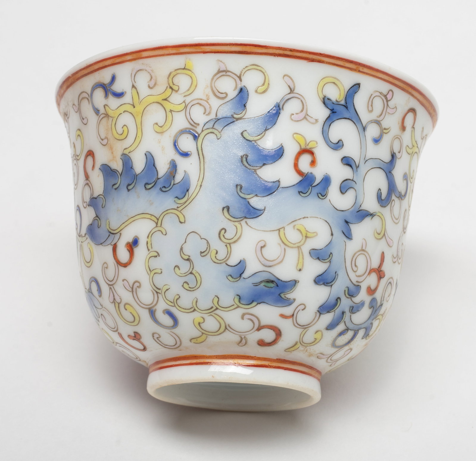 Two Chinese Export Porcelain Tea Cups - 6