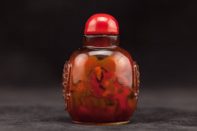 Chinese Antique Inside Painted Snuff Bottle (1 of 10)