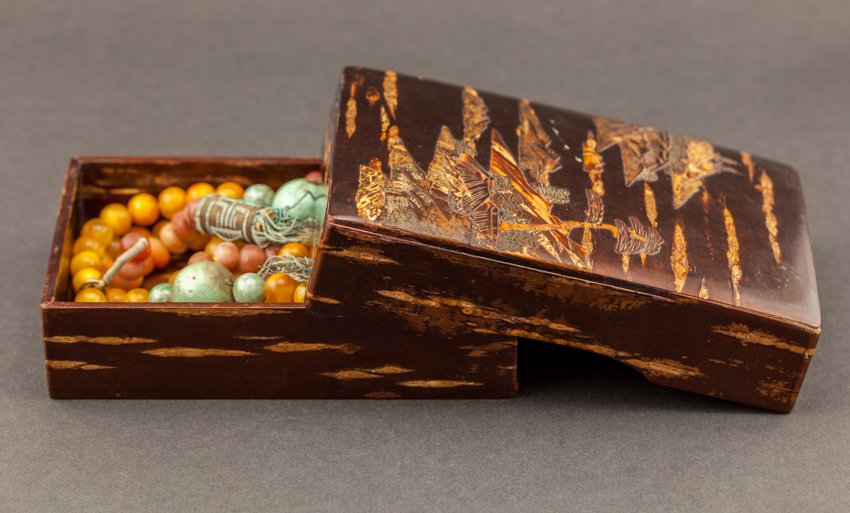 Chinese Antique Amber Prayer Beads (With Box) (1 of 10)