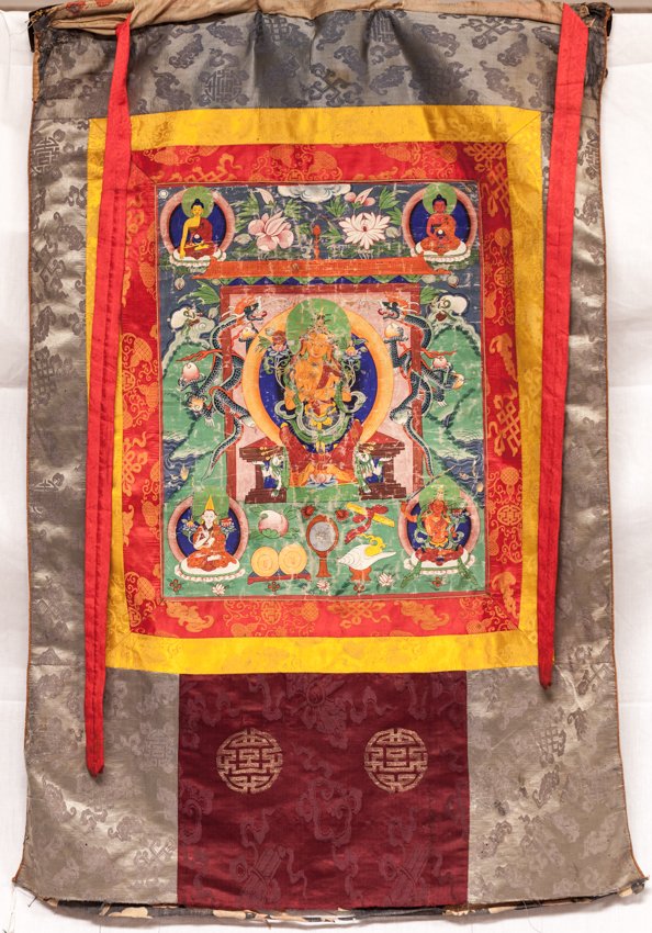 19th Chinese Antique Tibet Tangka: Rare and antique,Chinese Tibet Tangka,special signed on the back. Length: 101.3 cm Width: 66.9 cm Length(inside): 62.3cm Width(inside): 52.9cm