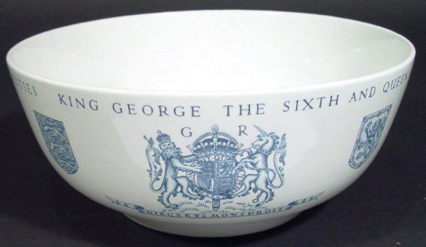 Wedgwood Keith Murray 1937 Coronation bowl with b: Wedgwood Keith Murray 1937 Coronation bowl with blue decoration, printed factory marks and Keith Murray signature to the base, 26cm diameter