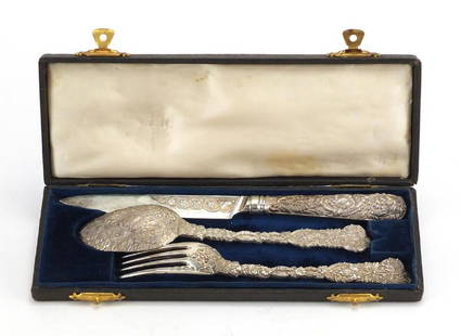 Good Georgian silver knife, fork and spoon Christening: Good Georgian silver knife, fork and spoon Christening set, with fruiting vines, by William Traies London 1757, housed in a fitted tooled leather box, the knife 21.5cm in length, approximate weight 21