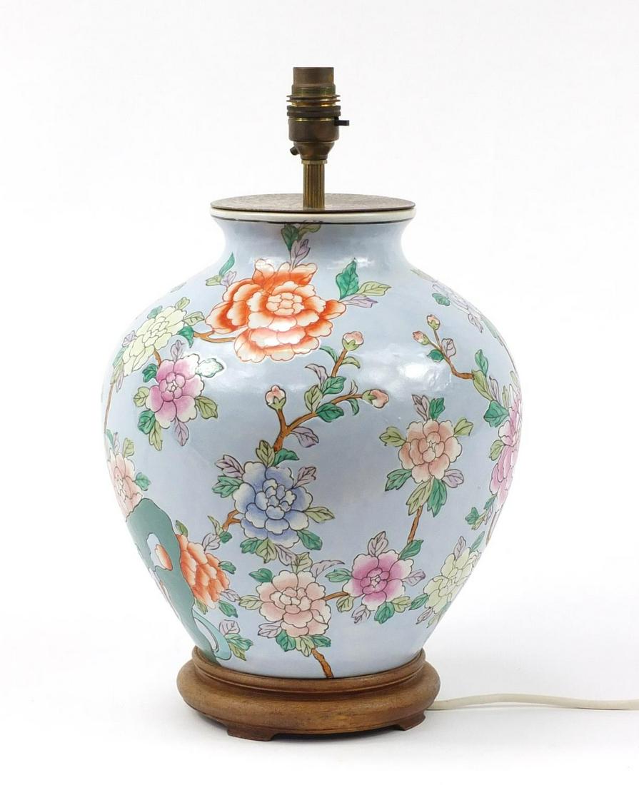 Chinese porcelain table lamp hand painted with flowers,: Chinese porcelain table lamp hand painted with flowers, 38.5cm high