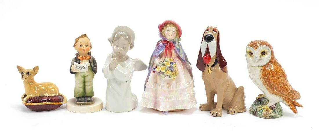 Collectable china comprising a Wade Blow Up trusty dog,: Collectable china comprising a Wade Blow Up trusty dog, Royal Doulton figurine Granny's shawl, Goebel, Beswick and Lladro, the largest 15cm high