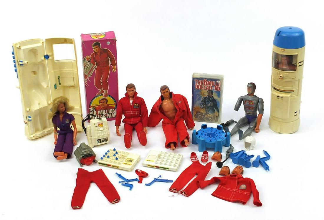 1970's Six Million Dollar Man and The Bionic Woman toys: 1970's Six Million Dollar Man and The Bionic Woman toys and collectables including four action figures, one with box, two bionic rockets and accessories