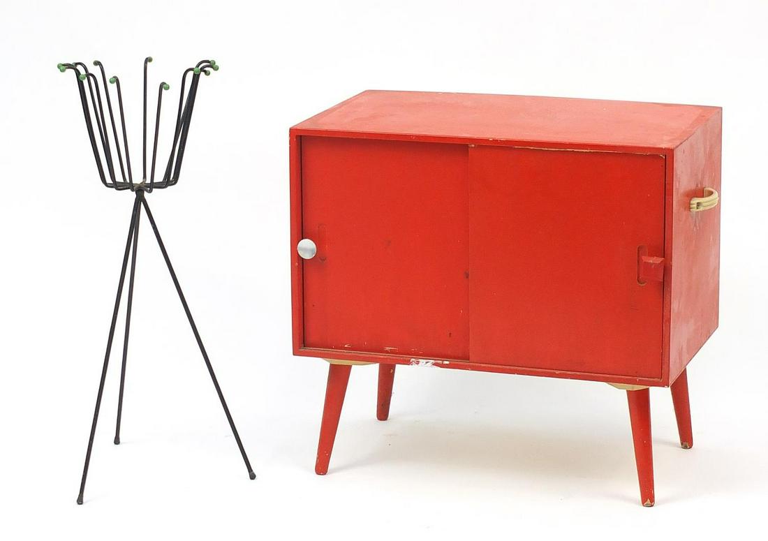 Hammered Metal Marquetry Wood Art Deco Dining Table Feb 13 2021 Public Sale Auction House In Ny