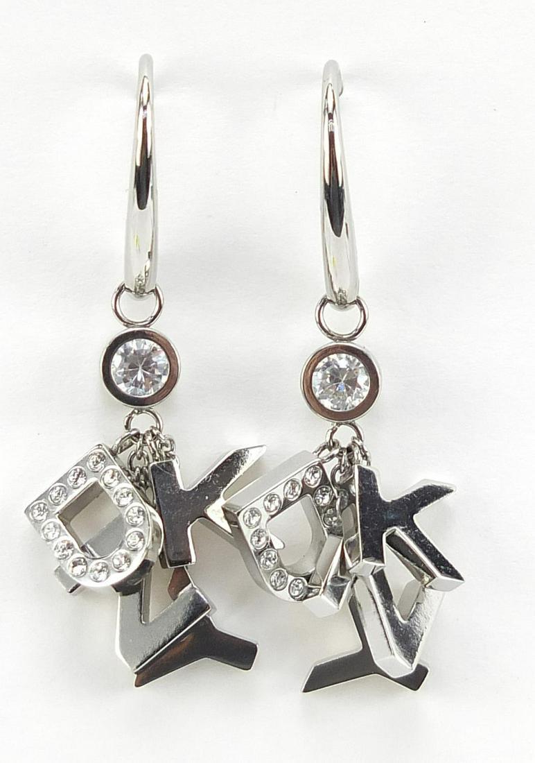 Pair of DKNY earrings, 4cm high, 6.5g: Pair of DKNY earrings, 4cm high, 6.5g