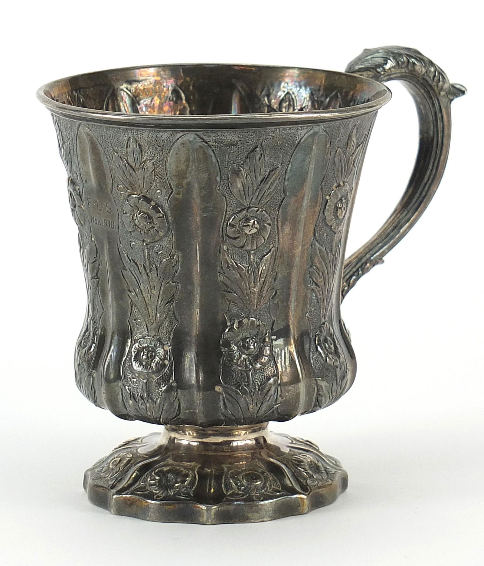 Thomas Johnson, William IV silver cup em...: Thomas Johnson, William IV silver cup embossed with flowers, London 1830, 9.5cm high, 185.0g; The cup is very slightly uneven on the base. Overall good general condition, no visible dents or splits as