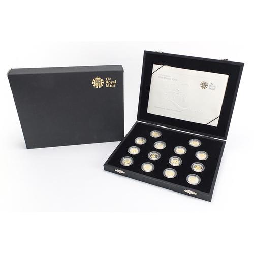 United Kingdom one pound coin 25th Anniversary Silver Proof Collection arranged in a fitted case: United Kingdom one pound coin 25th Anniversary Silver Proof Collection arranged in a fitted case with box