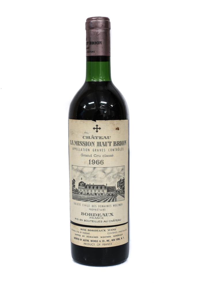 6 bottles ChÃ¢teau La Mission Haut-Brion Cru ClassÃ© de: 6 bottles ChÃ¢teau La Mission Haut-Brion Cru ClassÃ© de Graves 1966. Sealed and has the original label to the bottle. 750 ml and contains 95% of the bottle. From a Southern California estate.