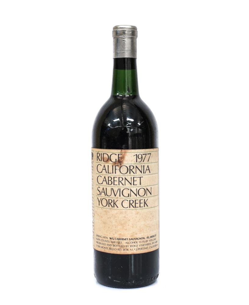 1977 Ridge Vineyards York Creek Cabernet Saugvignon: 1977 Ridge Vineyards York Creek Cabernet Saugvignon, Spring Mountain District USA. 750 ml. Unopened and has the original labels. With 90% of the wine remaining. From a Southern California estate.